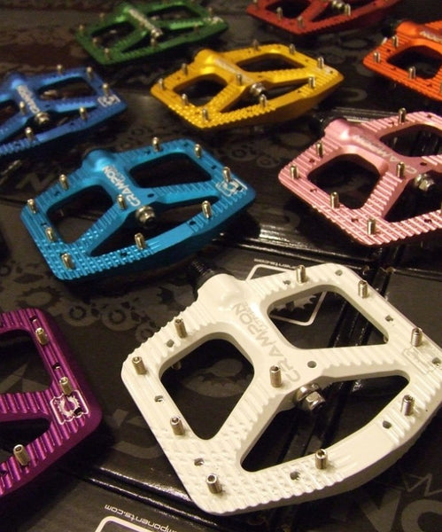 Crampon Ultimates - New Colors in Stock!
