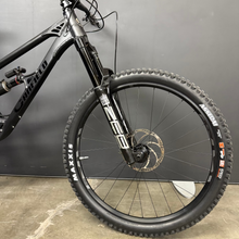 Load image into Gallery viewer, DEMO BIKE: BALANCE - Black - Large (Complete Bike) Mullet  Front Side