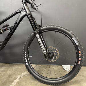 DEMO BIKE: BALANCE - Black - Large (Complete Bike) Mullet  Front Side