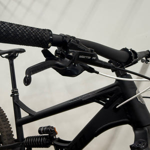 DEMO BIKE: BALANCE - Black - XL (Complete) Brakes