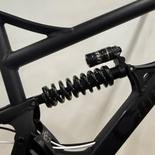 Load image into Gallery viewer, DEMO BIKE: BALANCE - Black - XL (Complete) Shox