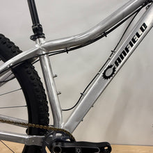 Load image into Gallery viewer, DEMO_BIKE_YELLI_SCREAMY_-_Raw_-_SM_-_Complete_Bike_- Frame