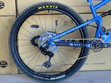 Load image into Gallery viewer, USED DEMO BIKE: LITHIUM - Blue Velvet - Large (Complete Bike)