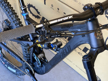 Load image into Gallery viewer, USED DEMO BIKE: LITHIUM - Stealth Black - Medium (Complete Bike)