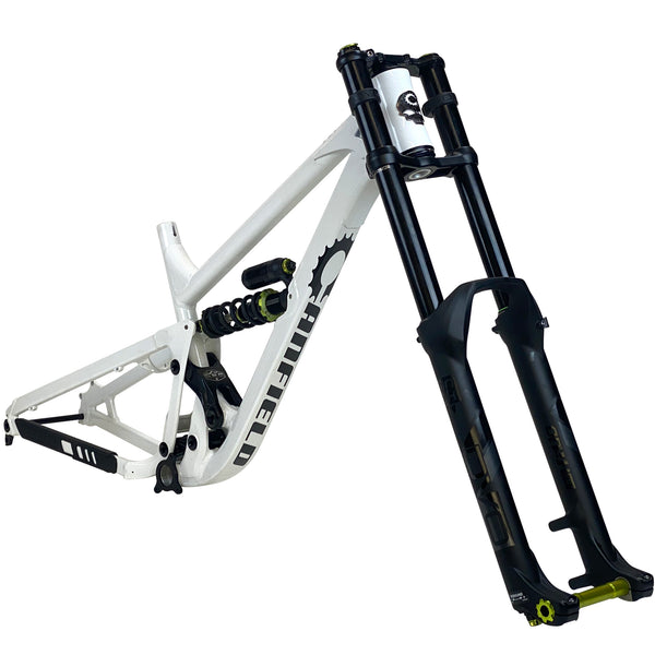 White Brothers Fluid 130 フォーク MTB 29インチ White Brothers Fluid 130 フォーク MTB 29インチ 自転車